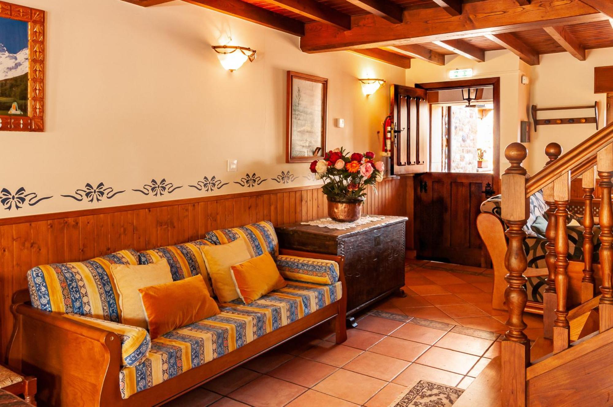 Casa Rural La Regoria Carrena de Cabrales Kültér fotó
